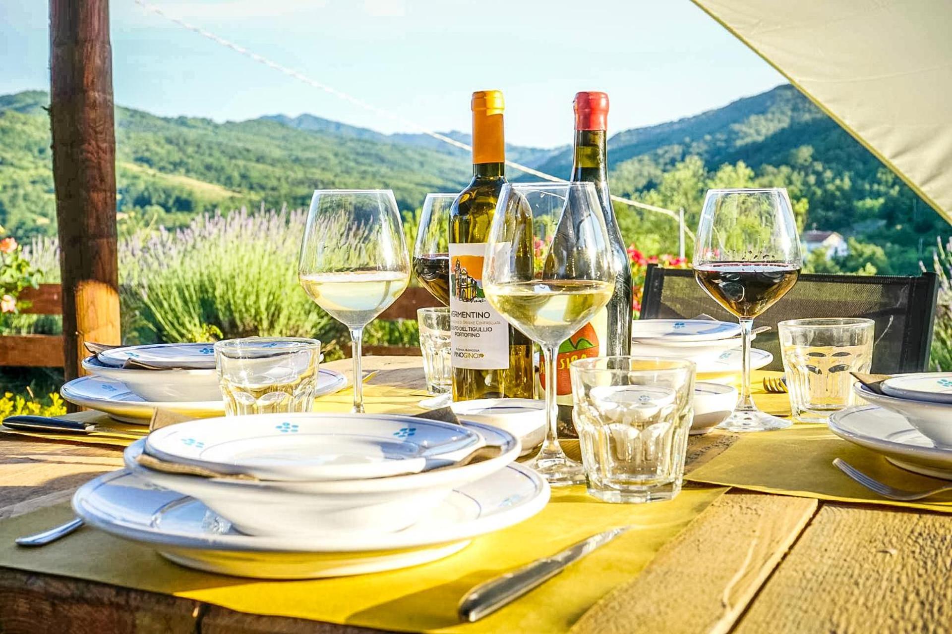 Agriturismo Dei Legi San Pietro Vara Eksteriør billede