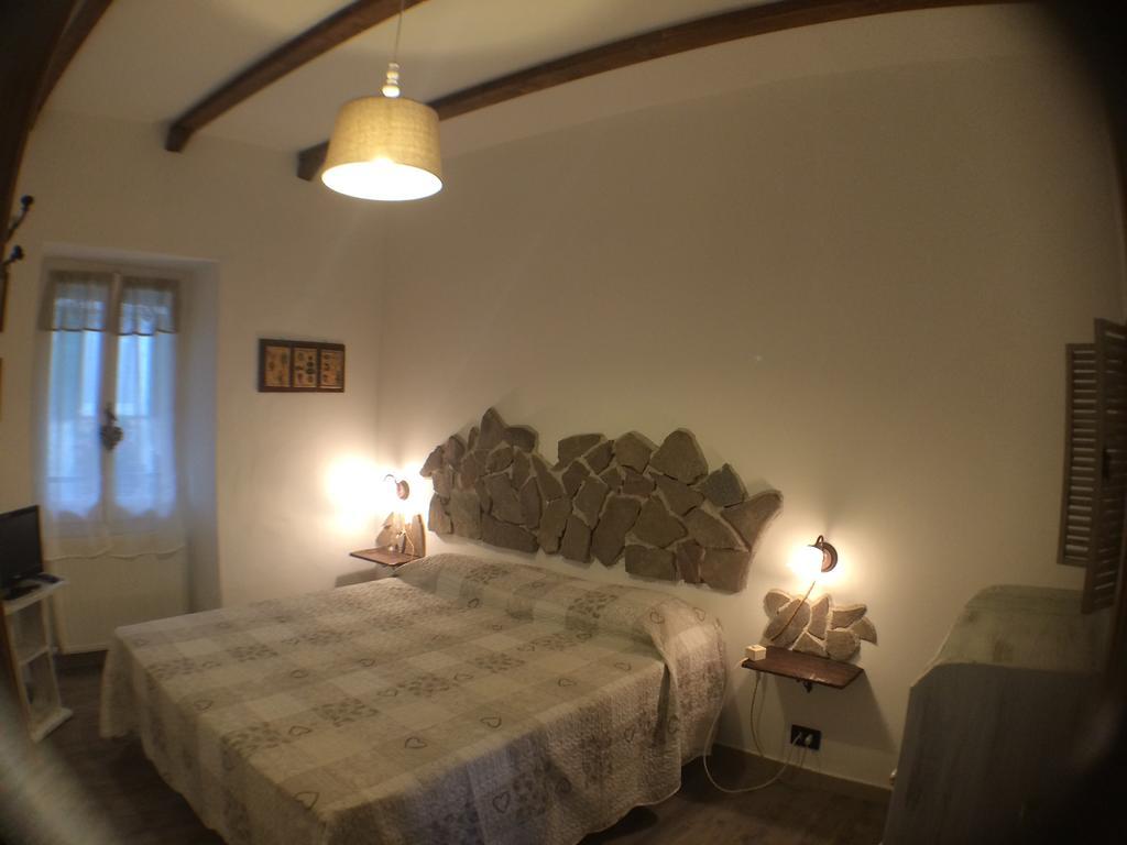 Agriturismo Dei Legi San Pietro Vara Eksteriør billede